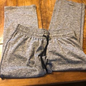 Women’s Under Armour sweat pants